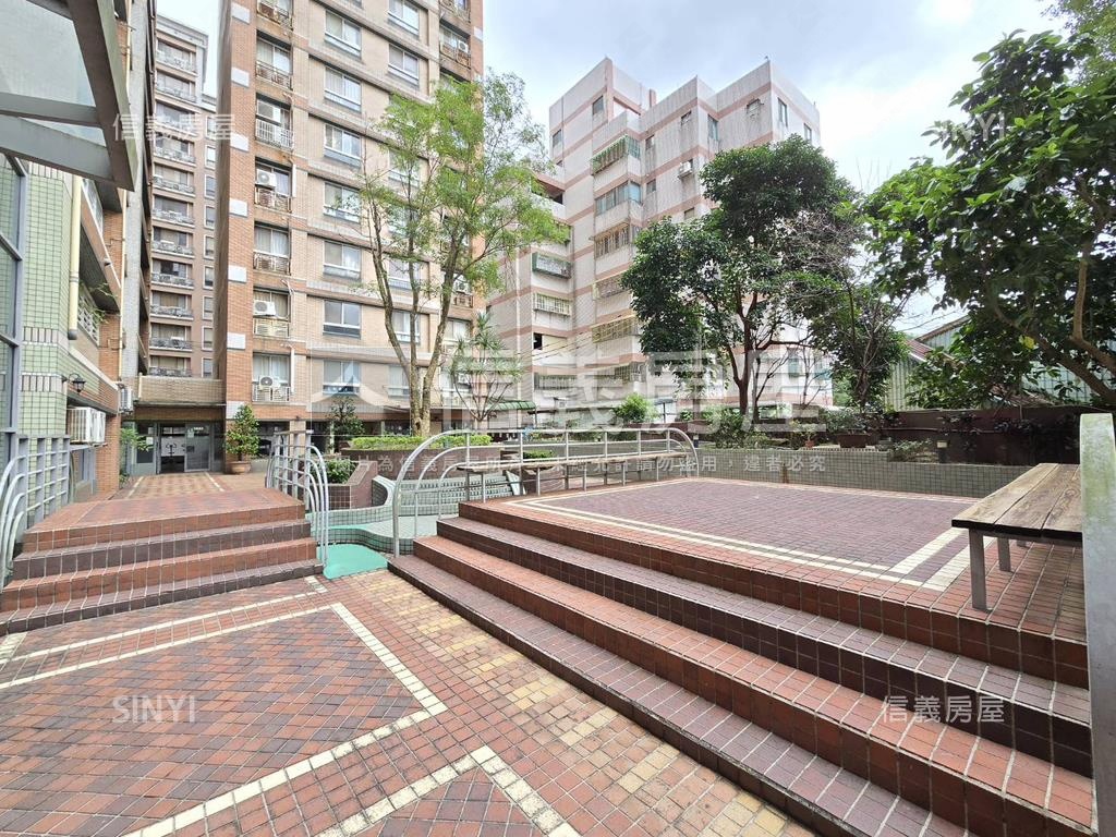 藝文特區綠意心賞房屋室內格局與周邊環境