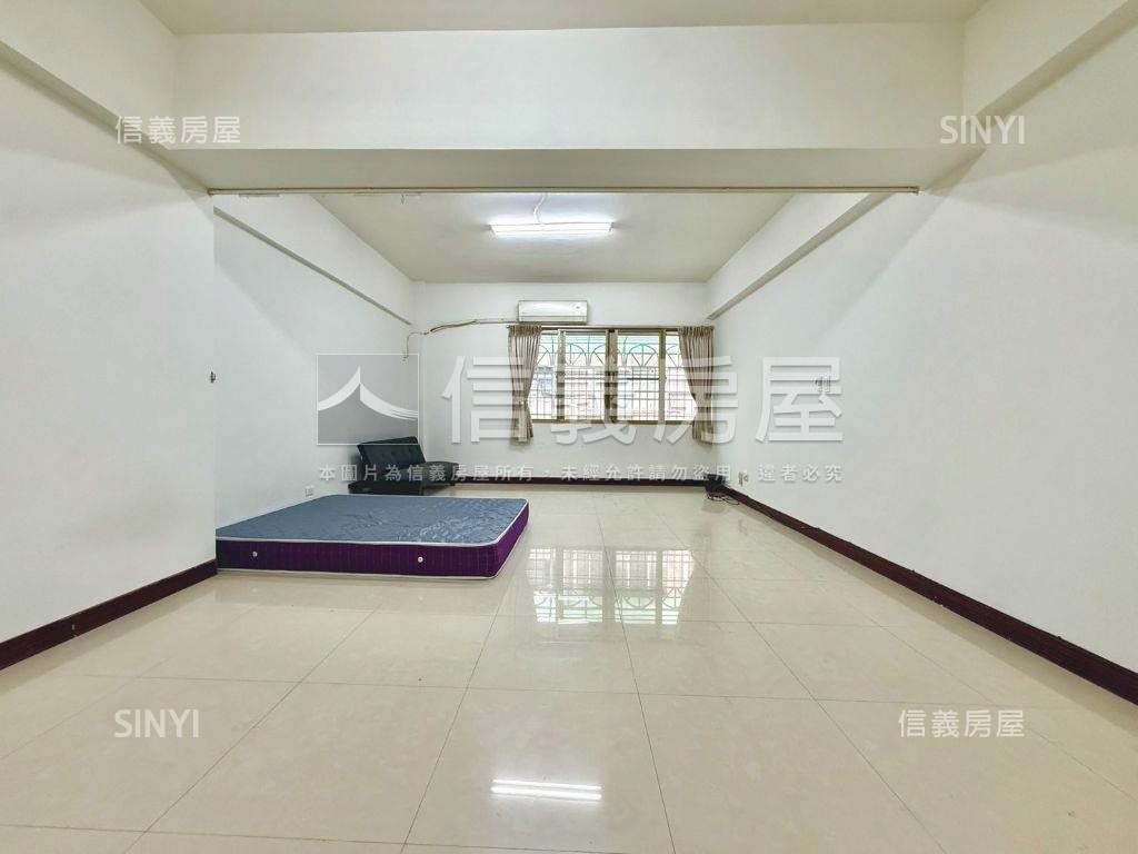 ＜可看＞由鉅。美術。店面房屋室內格局與周邊環境