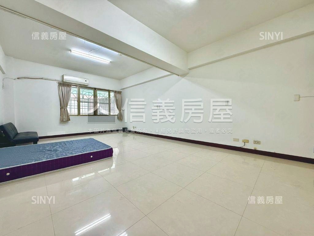 ＜可看＞由鉅。美術。店面房屋室內格局與周邊環境