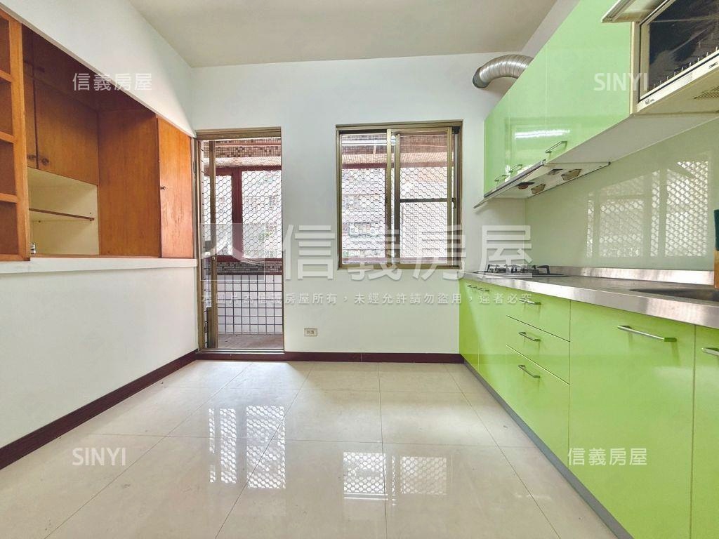 ＜可看＞由鉅。美術。店面房屋室內格局與周邊環境