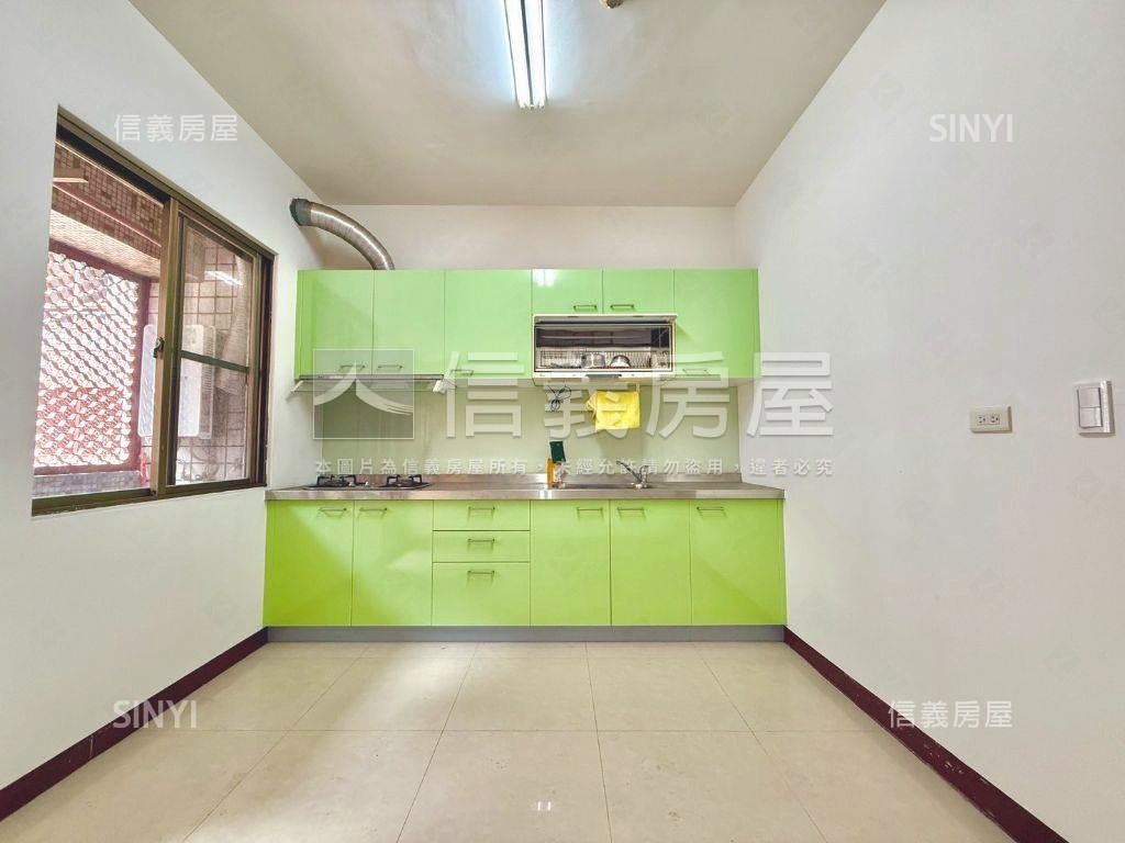 ＜可看＞由鉅。美術。店面房屋室內格局與周邊環境