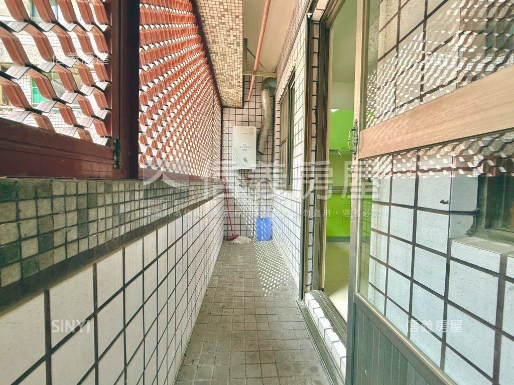 ＜可看＞由鉅。美術。店面房屋室內格局與周邊環境