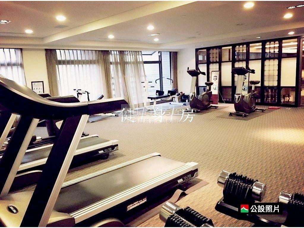 屋況整理中房屋室內格局與周邊環境