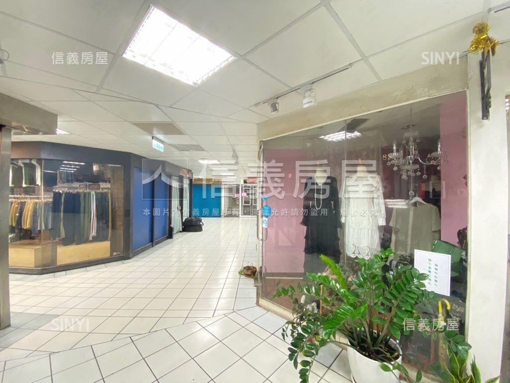 東區精緻小店面Ｂ房屋室內格局與周邊環境
