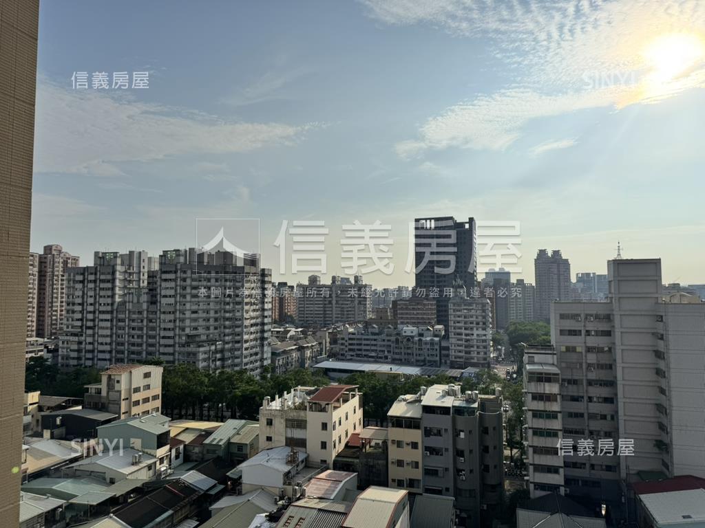 專任大城大英國高樓層雙套房屋室內格局與周邊環境