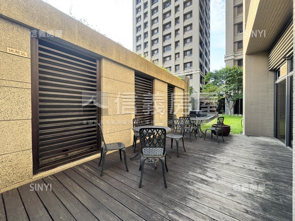 專任大城大英國高樓層雙套房屋室內格局與周邊環境