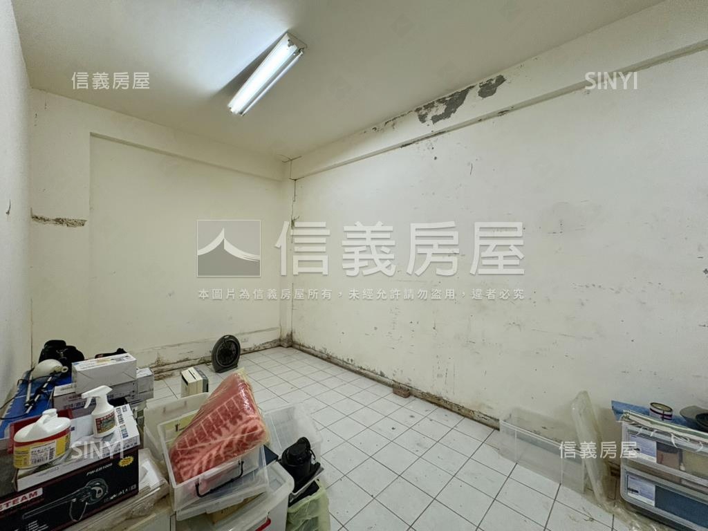 壓箱寶★大學詩鄉稀有透天房屋室內格局與周邊環境