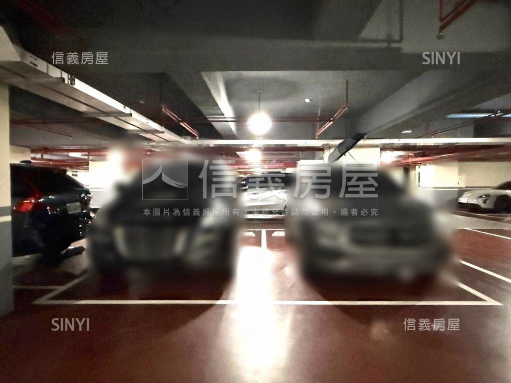 京懋一號高樓景觀質感美邸房屋室內格局與周邊環境