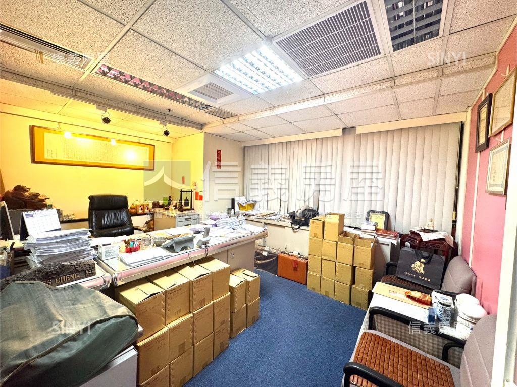 自由路黃金辦公室Ａ房屋室內格局與周邊環境