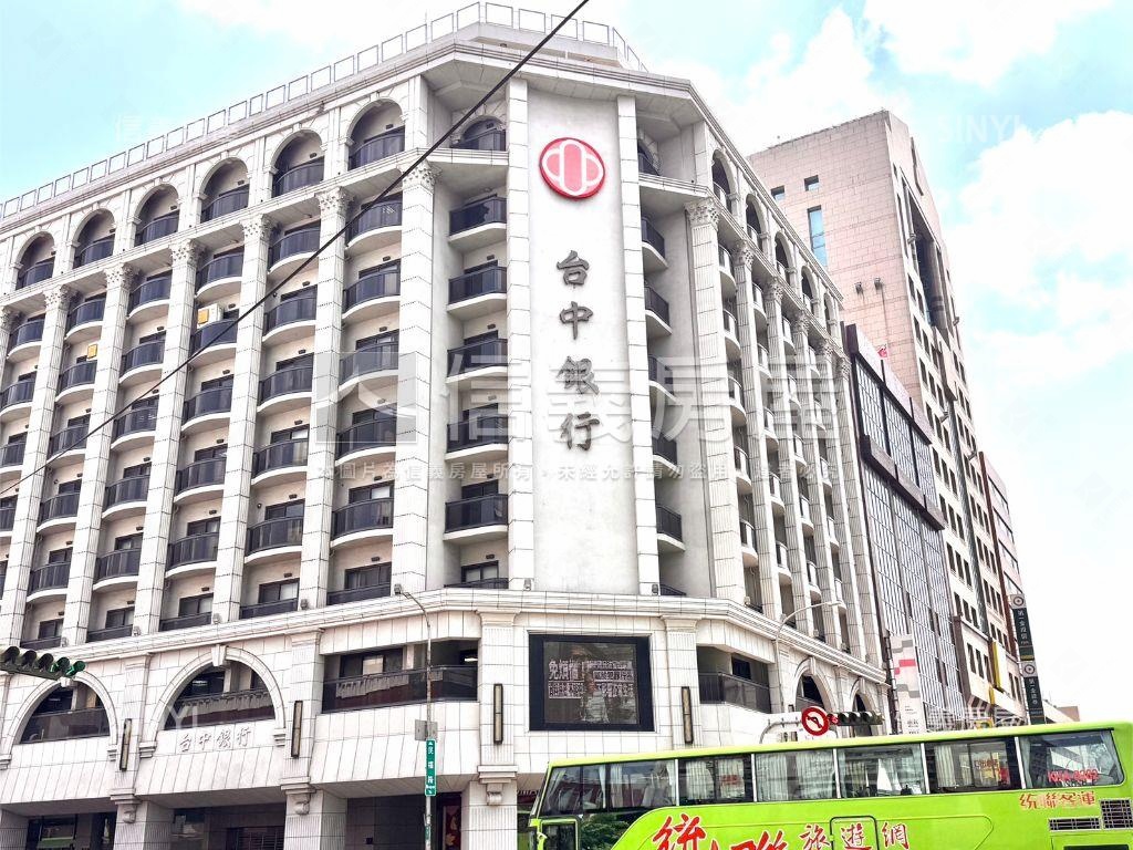 自由路黃金辦公室Ａ房屋室內格局與周邊環境