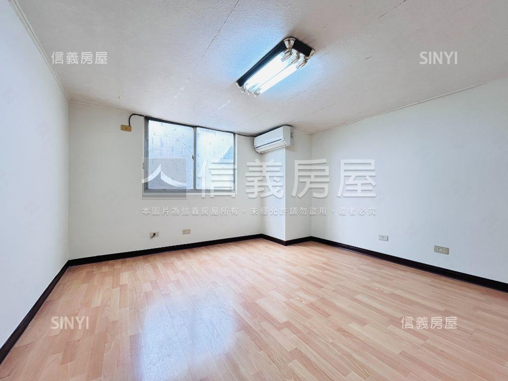 ＶＲ內壢電梯美屋房屋室內格局與周邊環境