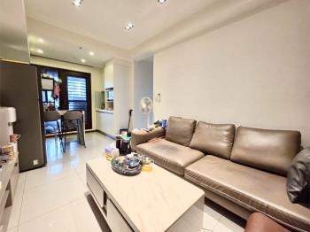 大悅藝香美裝三房車位