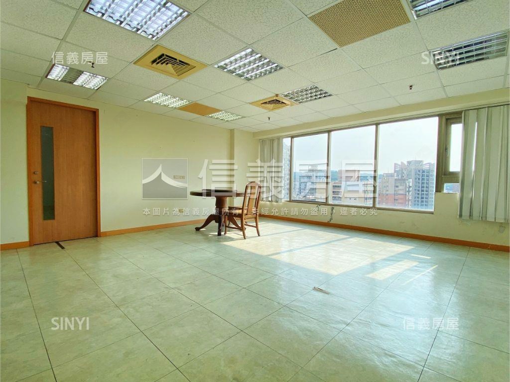 四維路百坪辦公室房屋室內格局與周邊環境