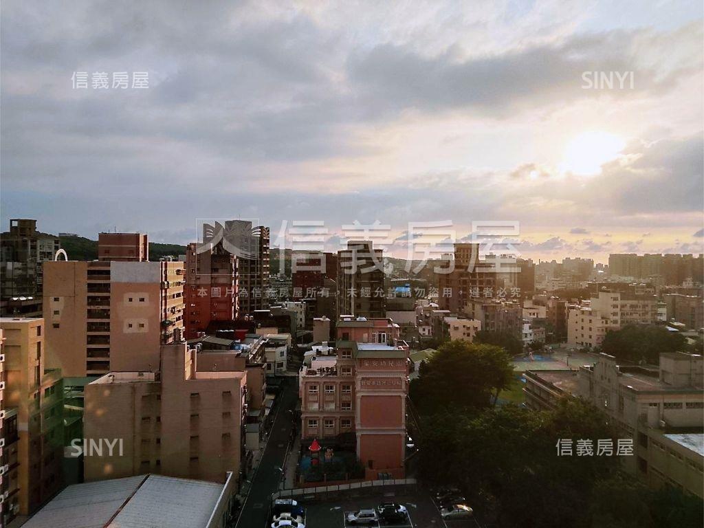 四維路百坪辦公室房屋室內格局與周邊環境