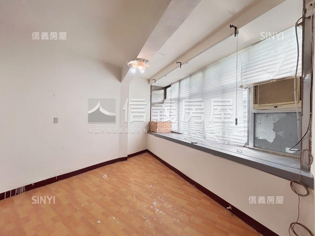 ●低總頂加超值４＋５●房屋室內格局與周邊環境