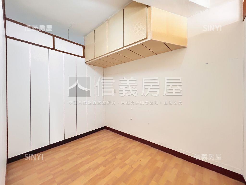 ●低總頂加超值４＋５●房屋室內格局與周邊環境
