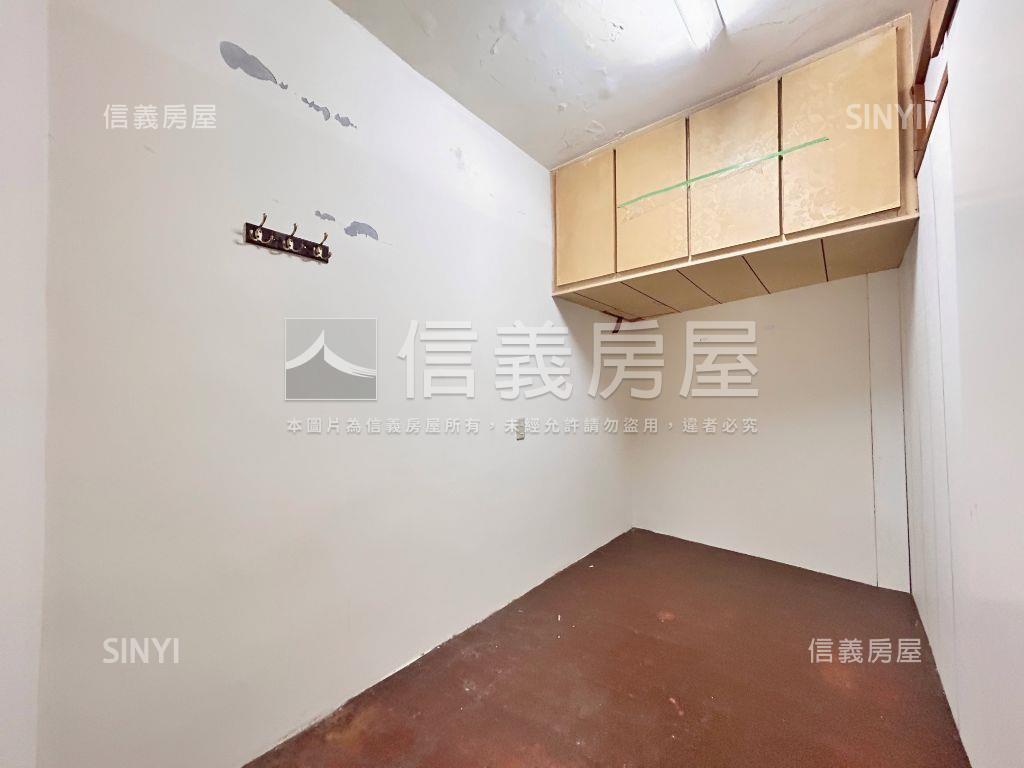 ●低總頂加超值４＋５●房屋室內格局與周邊環境