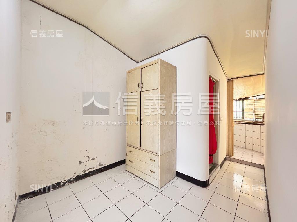 ●低總頂加超值４＋５●房屋室內格局與周邊環境