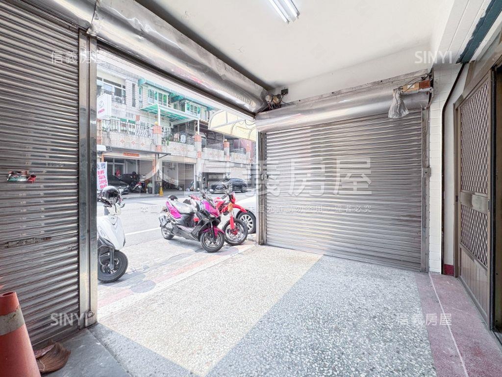 近自強商圈★面寬透店房屋室內格局與周邊環境
