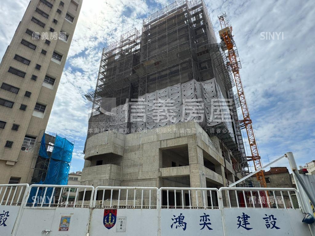 鴻奕世紀享３房房屋室內格局與周邊環境