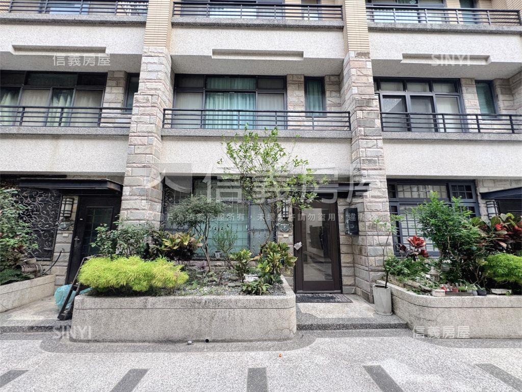 高鐵區文興學區富米透天房屋室內格局與周邊環境