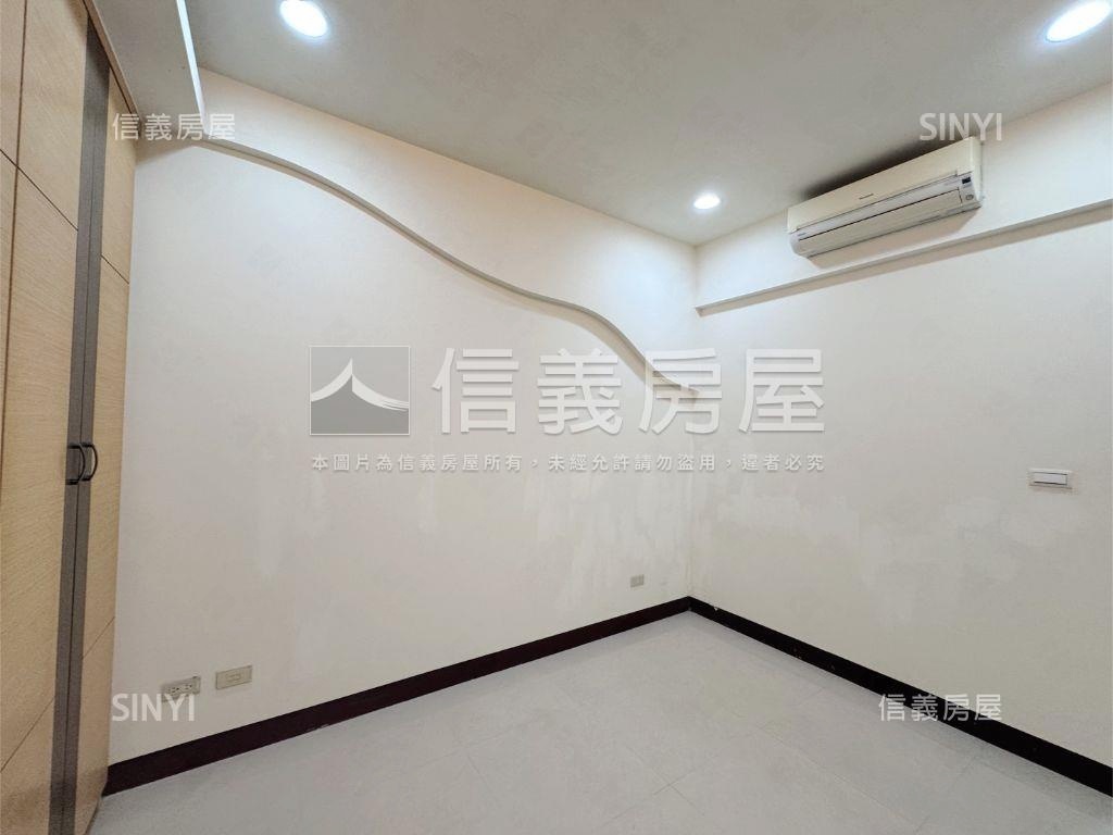 高鐵區文興學區富米透天房屋室內格局與周邊環境