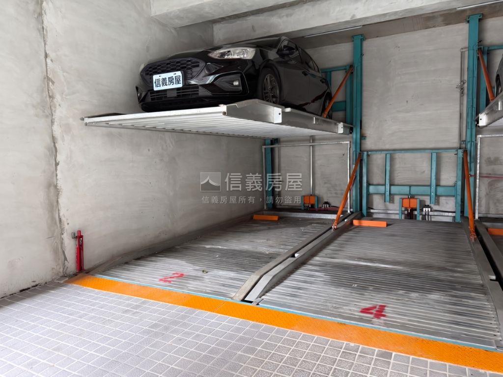 青安中山溫馨三米六有車位房屋室內格局與周邊環境