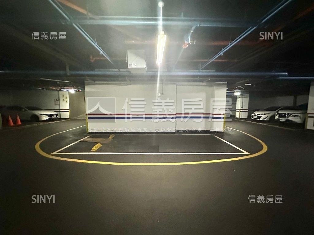 有朋之里近頭湖高樓２房房屋室內格局與周邊環境