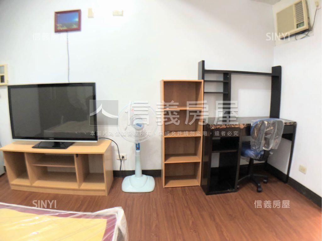 中泰宏園套房房屋室內格局與周邊環境