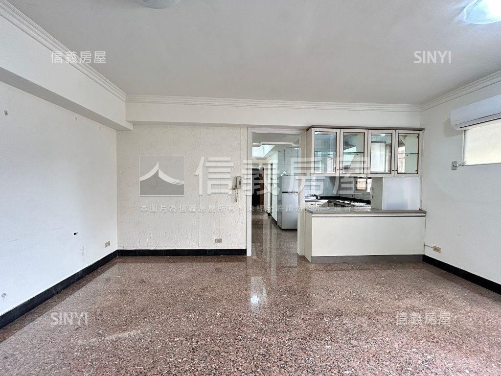 南屯低總價三房車位首選房屋室內格局與周邊環境