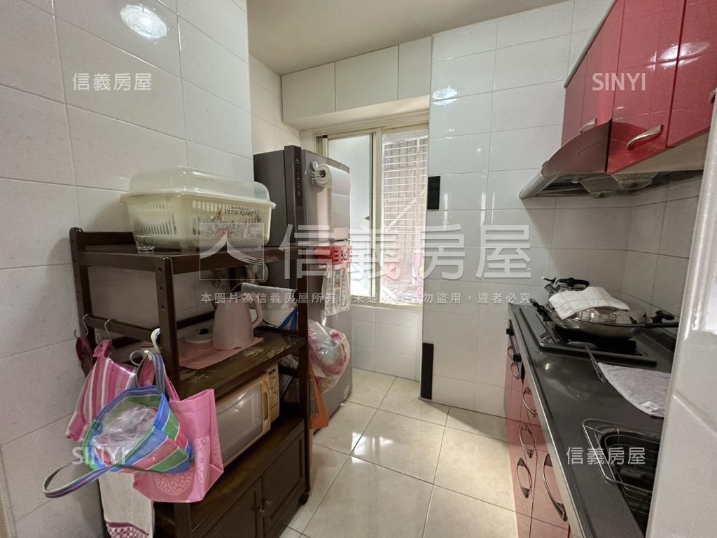 長泰街公寓房屋室內格局與周邊環境