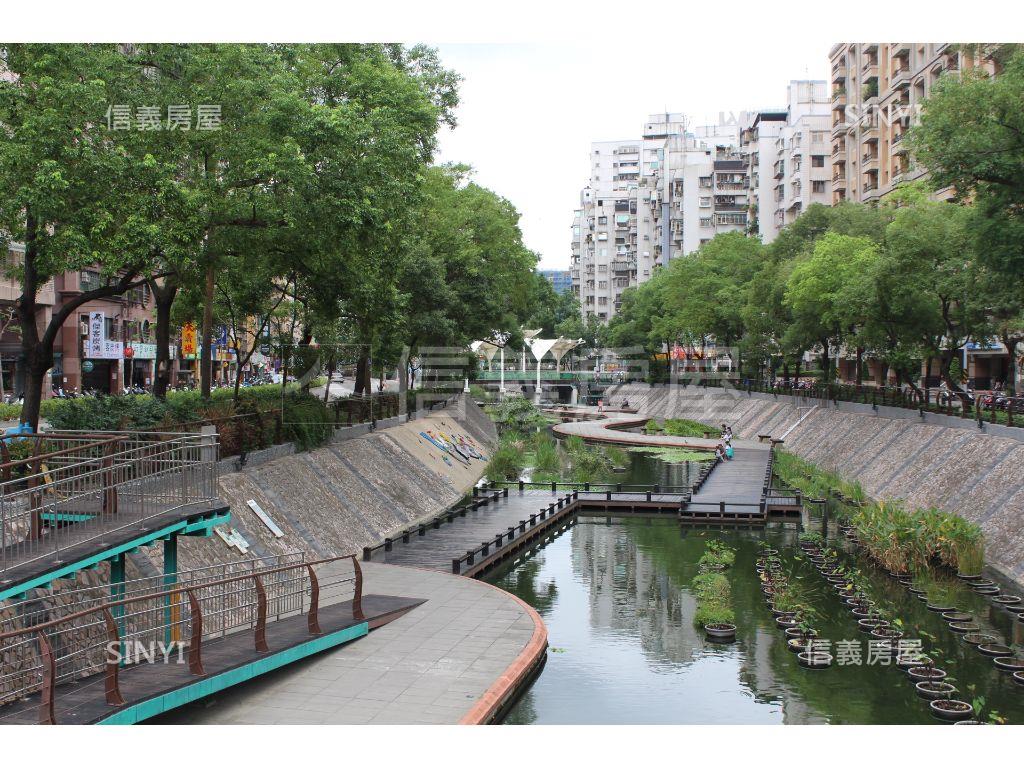 雙橡園公園捷運景觀三房房屋室內格局與周邊環境