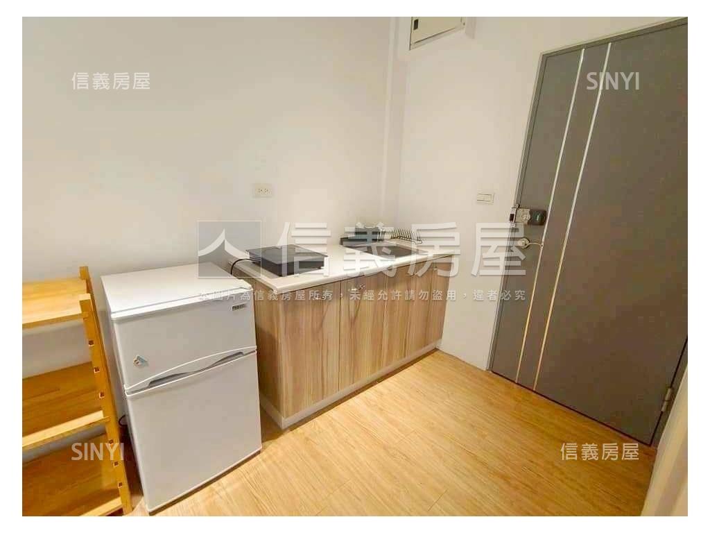梅亭街順向邊間採光美透店房屋室內格局與周邊環境