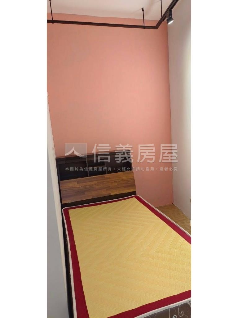梅亭街順向邊間採光美透店房屋室內格局與周邊環境