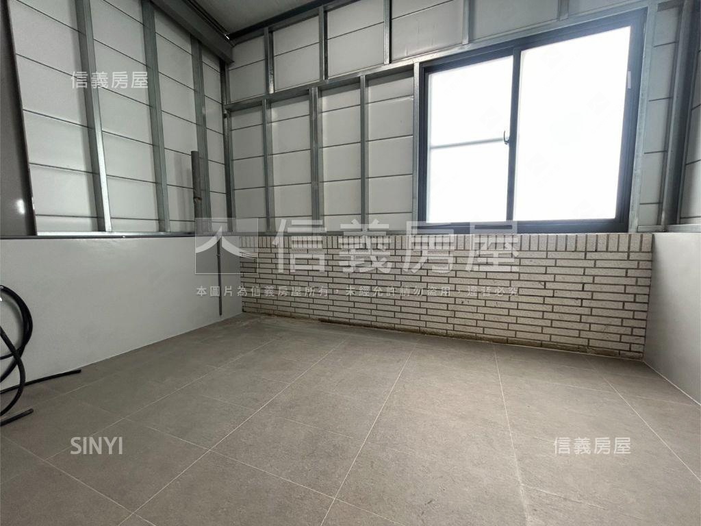 建興路翻新透天房屋室內格局與周邊環境
