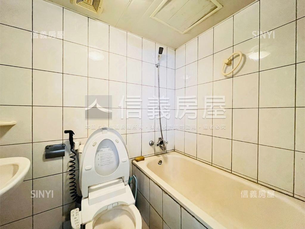 大自然三房車位稀有釋出房屋室內格局與周邊環境