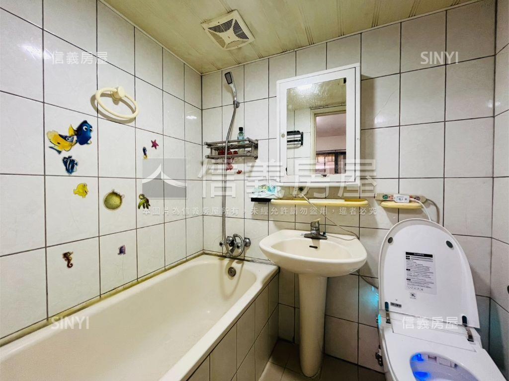 大自然三房車位稀有釋出房屋室內格局與周邊環境