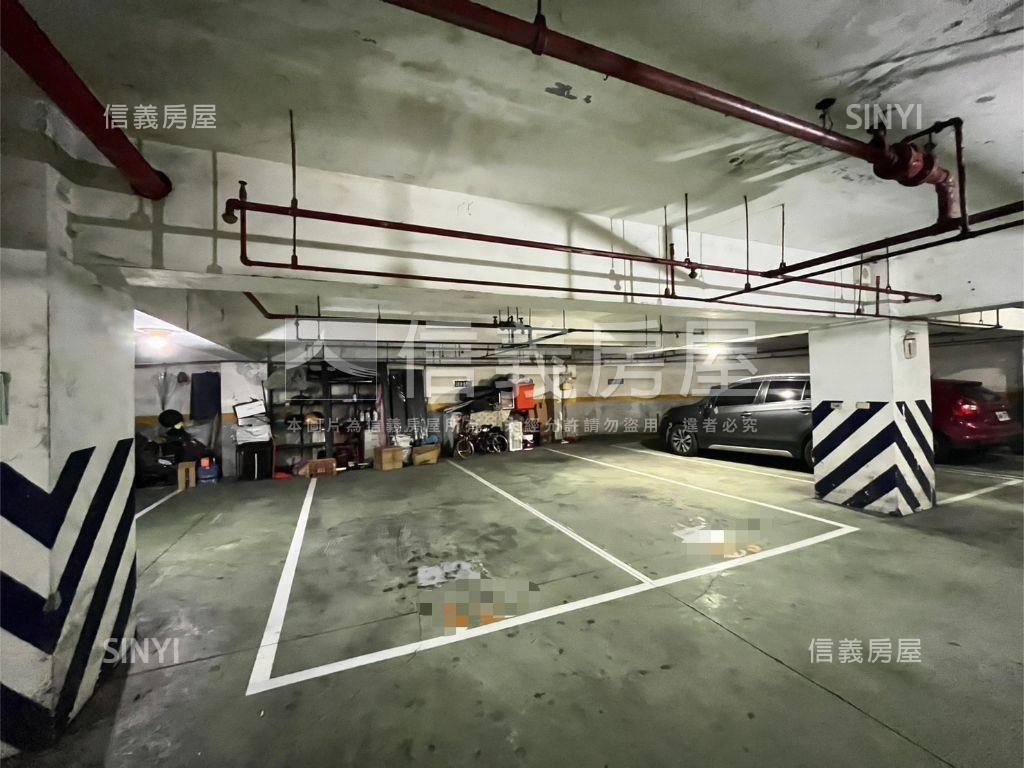 大自然三房車位稀有釋出房屋室內格局與周邊環境