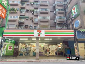 東湖市場●７–１１金店面