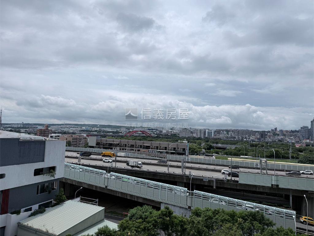 達麗大道兩房平車房屋室內格局與周邊環境