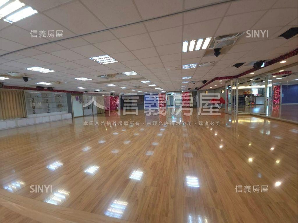【漢口商圈】稀有百坪商辦房屋室內格局與周邊環境