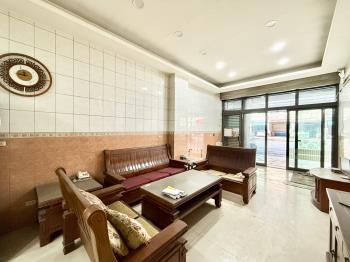 頂新特區臨路大空間透店