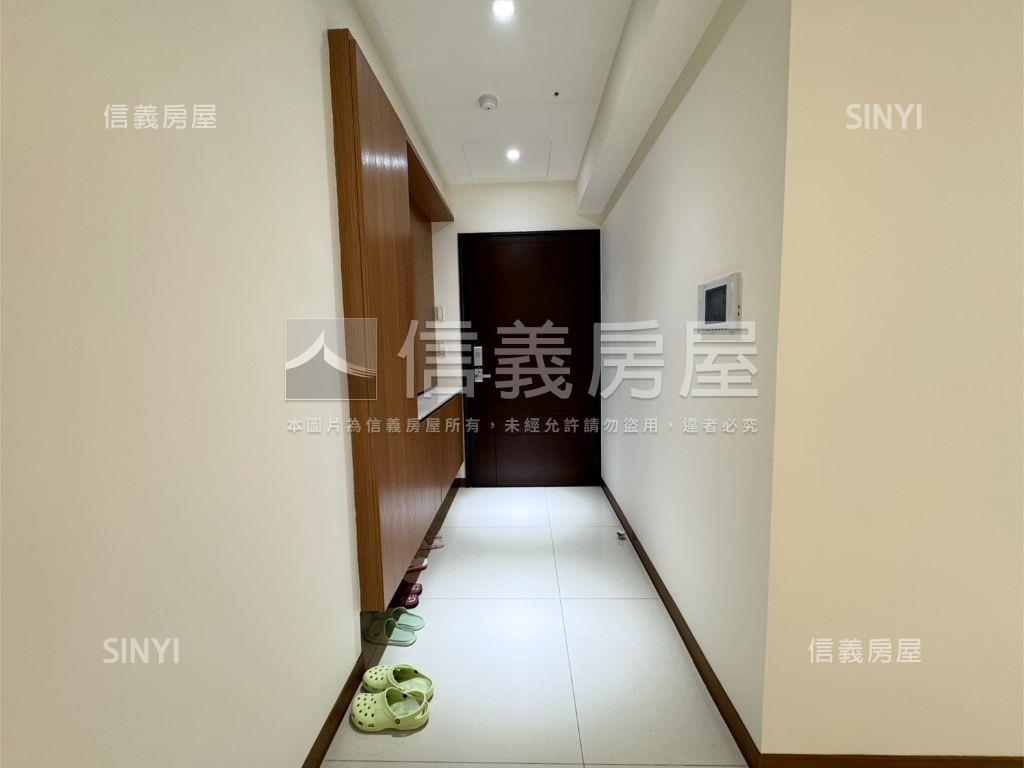 福氣滿盈宏盛２三房雙車位房屋室內格局與周邊環境