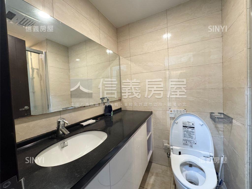 福氣滿盈宏盛２三房雙車位房屋室內格局與周邊環境