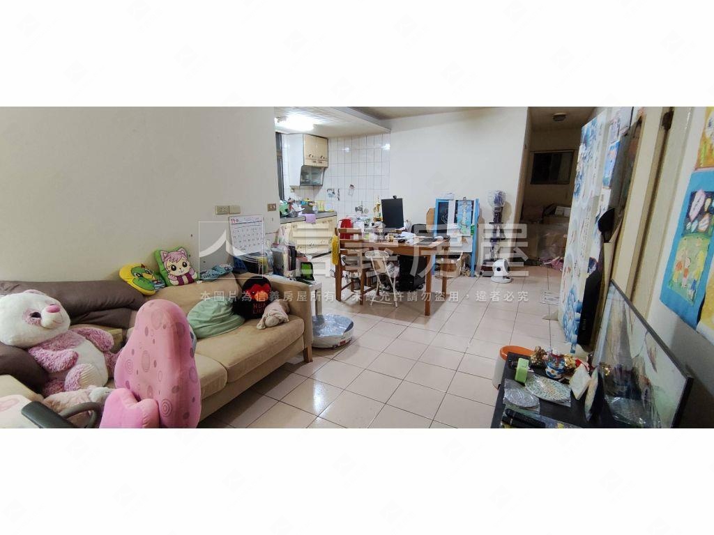敦小邊間頂加美寓房屋室內格局與周邊環境