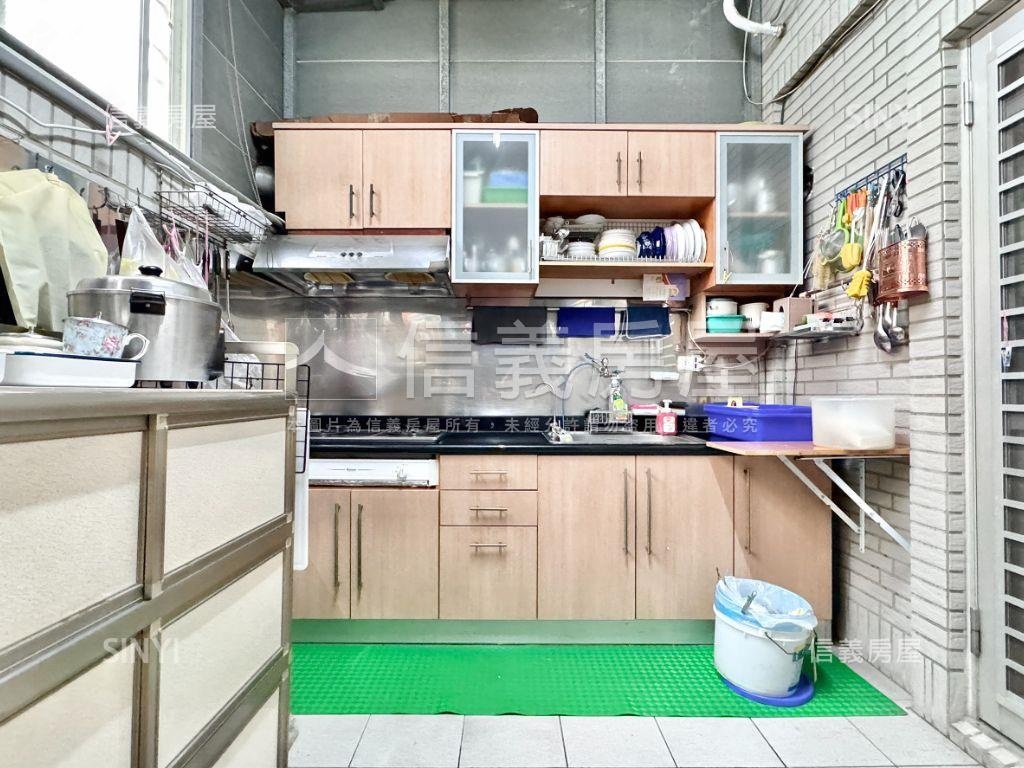 全誠建設採光車墅透天房屋室內格局與周邊環境