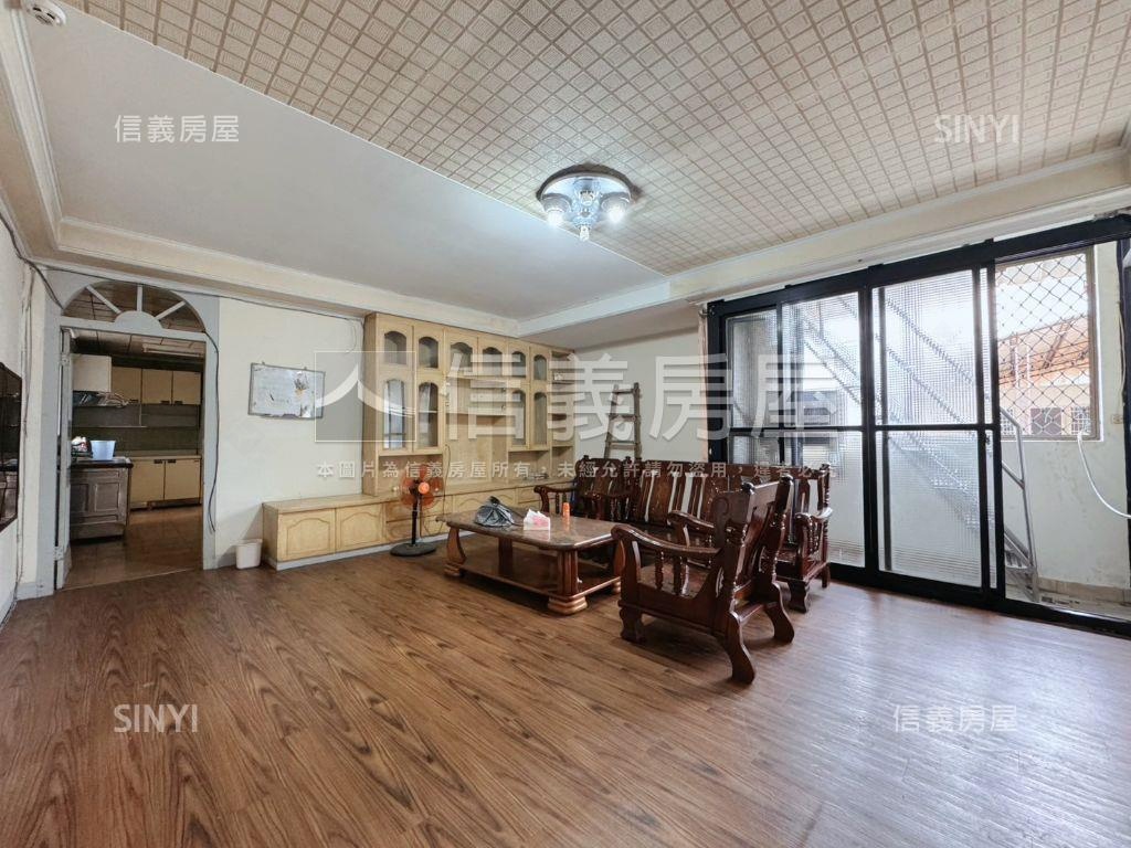 近忠孝夜市美寓房屋室內格局與周邊環境