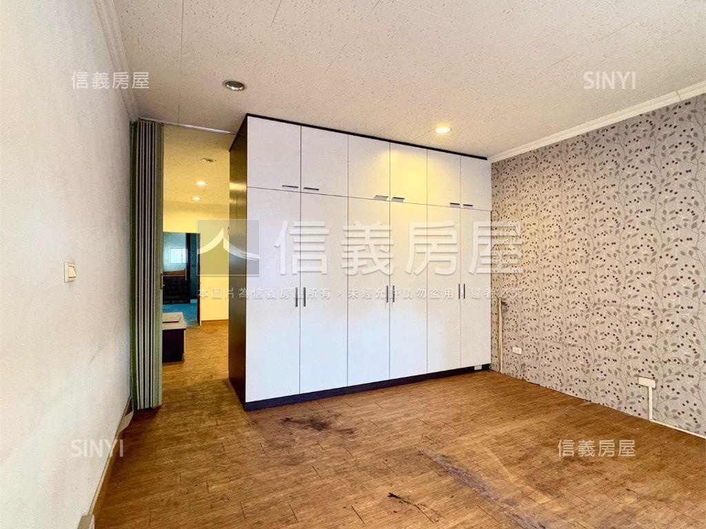 近高雄火車站成家透店房屋室內格局與周邊環境