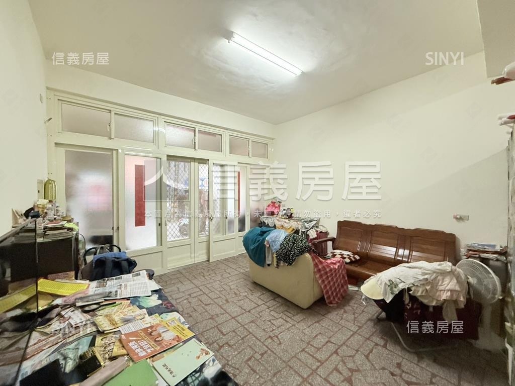 南勢中豐路山頂段透天房屋室內格局與周邊環境