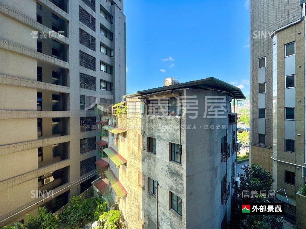 寶成皇家低總兩房房屋室內格局與周邊環境